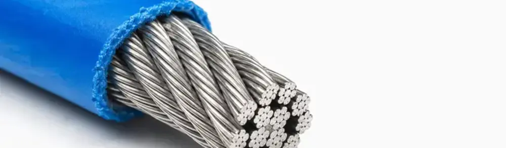 Cabo branco revestido em Nylon 12