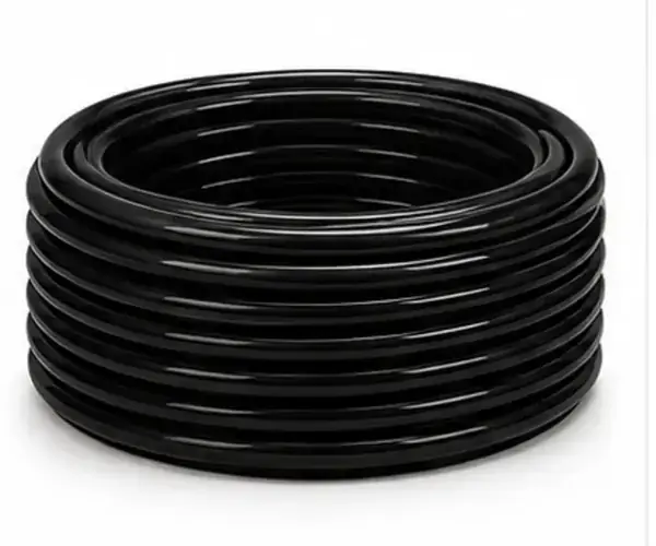 Rolo de mangueira preta em Nylon 6
